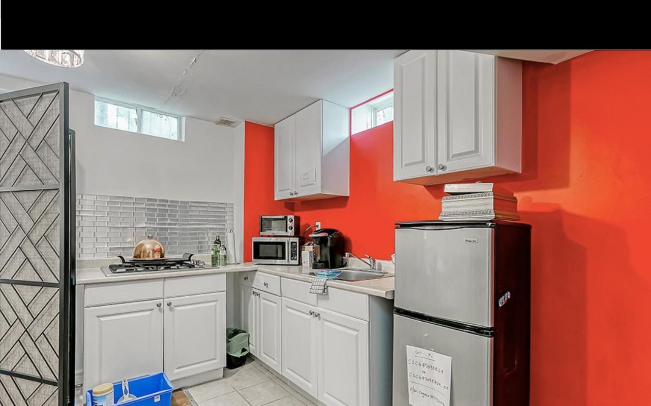 Cozy Apartment In Oakville , Ontario , Canada Buitenkant foto